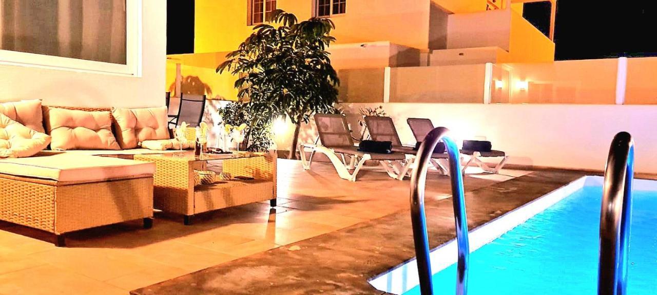 Villa Pousadoiro Playa Blanca  Buitenkant foto