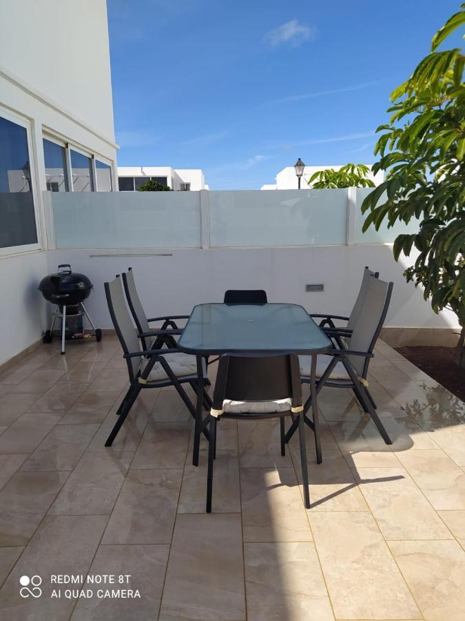 Villa Pousadoiro Playa Blanca  Buitenkant foto