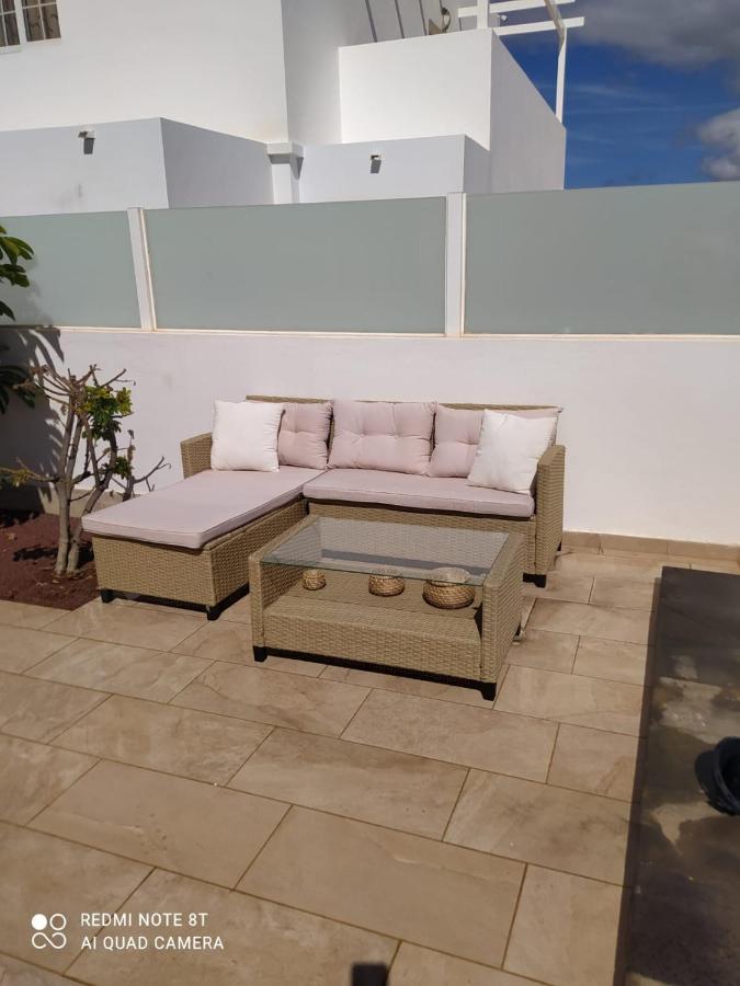 Villa Pousadoiro Playa Blanca  Buitenkant foto