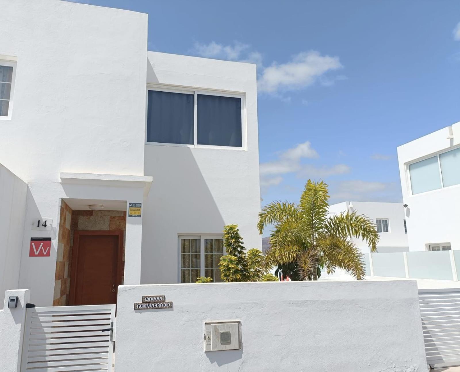 Villa Pousadoiro Playa Blanca  Buitenkant foto